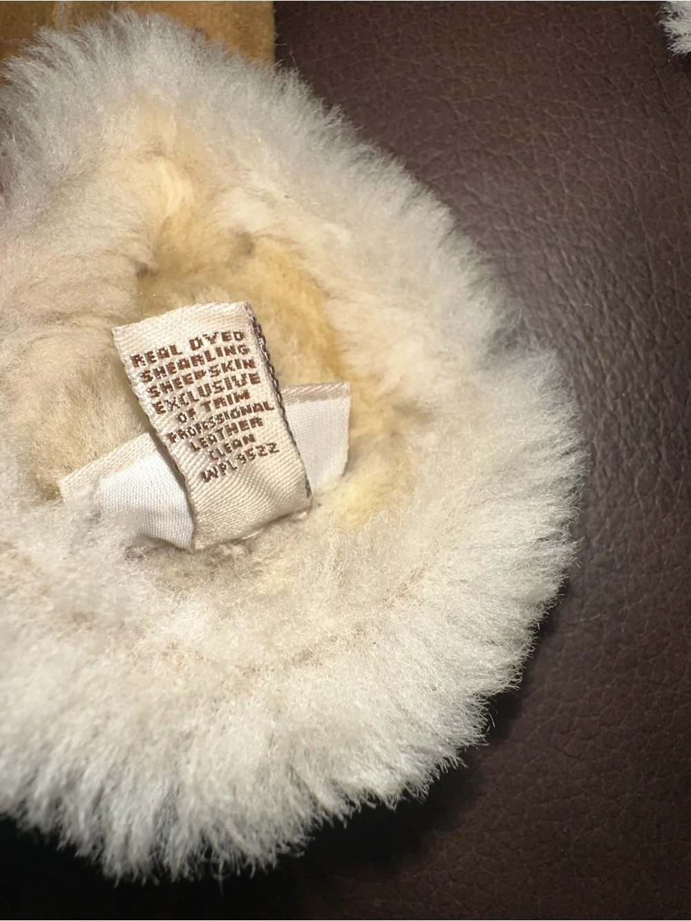 UGG Bailey Button Shearling-Trim Gloves Size S
